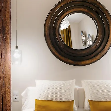 Aston - Old Town Flat 아파트 *